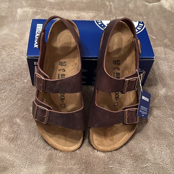 New mens size 10 back-strap leather sandals by Birkenstock. - Picture 2 of 4